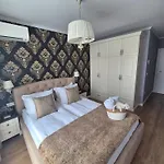 Appartement Luny Art Center *