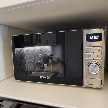 Luny Art Center דירה