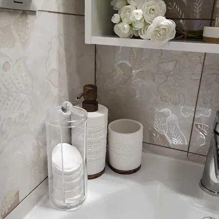 Luny Art Center Roese