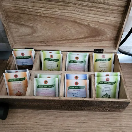 Luny Art Center Roese