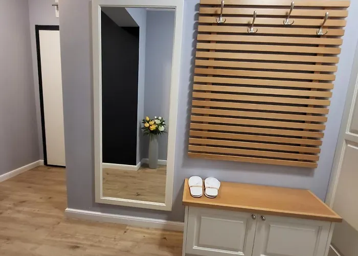 Daire Luny Art Center *