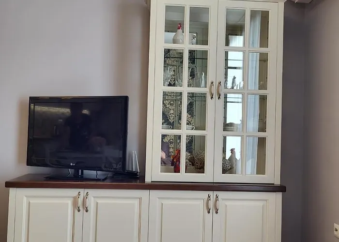 Daire Luny Art Center