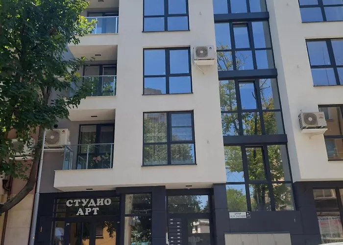 Luny Art Center Daire